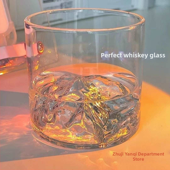 Termo atsparus stiklo puodelis japonų stiliuje su Fudžio motyvu ir ledinio rašto dizainu, apvalios formos