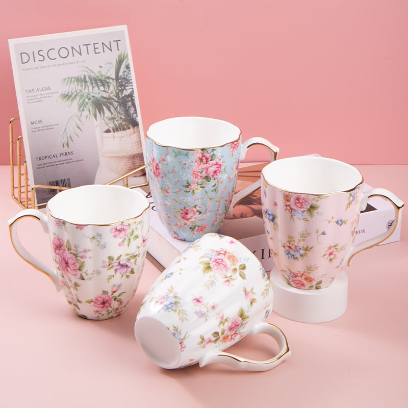 Kavos puodelis iš kaulinio porceliano, su daugiau nei 36% kaulinio miltelių, netaisyklingos formos, gėlių raštas, aukšta temperatūros atsparumas, logotipo spausdinimas įmanomas