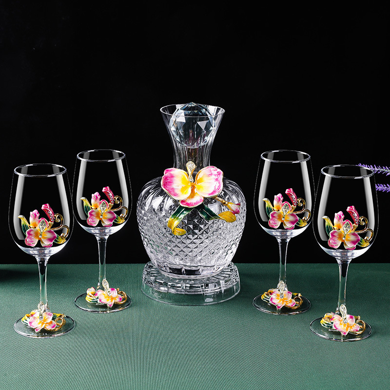 Aukštos kokybės stiklo vyno taure su besisukančiu dekantatoriumi ir Phalaenopsis dizainu – 1 dalių gėrimų komplektas (2025 išleidimas)