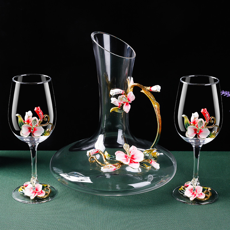 Aukštos kokybės stiklo vyno taure su besisukančiu dekantatoriumi ir Phalaenopsis dizainu – 1 dalių gėrimų komplektas (2025 išleidimas)