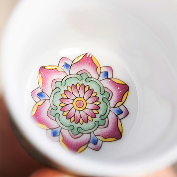 Keraminė emaliuota arbatos taurelė – kinų stiliaus, paprastas dizainas, tinkama dovana, skirti gimtadieniams ir kelionėms