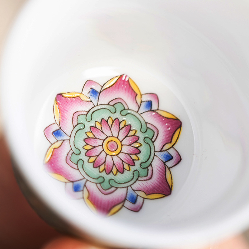 Keraminė emaliuota arbatos taurelė – kinų stiliaus, paprastas dizainas, tinkama dovana, skirti gimtadieniams ir kelionėms