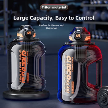 Sportinis vandens buteliukas su arbatos atskyrimu, atspari aukštoms temperatūroms, didelė talpa; Medžiaga: Plastikas; Prekės ženklas: Kita