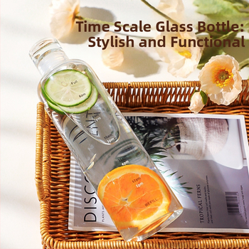 PC polikarbonato vandens puodelis su dangteliu, didelės talpos, cilindrinės formos, nepralaidus skysčiams ir atsparus karščiui