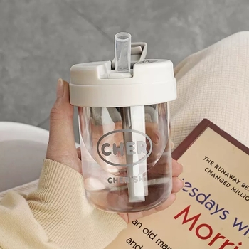 Ton-ton puodelis, PC medžiaga, atsparus kritimui, cilindrinė forma, su šiaudeliu