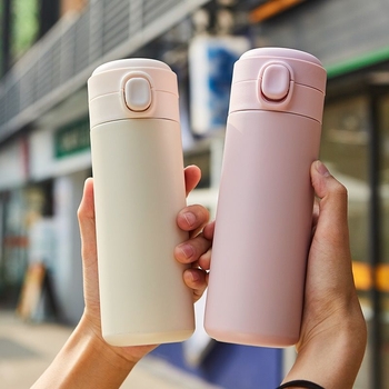 Nerūdijančio plieno termos puodelis su šuoliu – vidus 304, išorė 201, vakuuminis izoliacija 6–12 val., individualus logotipas