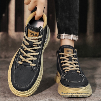 Ανδρικά sneakers: Αδιάβροχο PU επάνω μέρος, Κορδόνια, Καουτσούκ σόλα με τεχνολογία έγχυσης