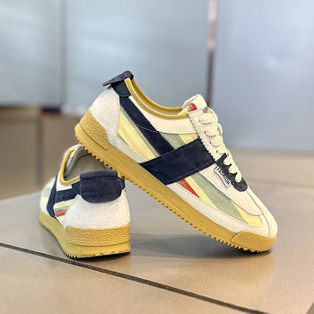 Ανδρικά sneakers με δίχτυωτή επάνω, στρογγυλή μύτη, μοτίβο χρωματικού συνδυασμού, καουτσούκ σόλα, κορδόνια