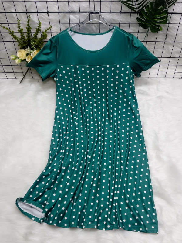 Rochie din poliester, imprimeu buline, guler rotund, mâneci scurte, croială A-line