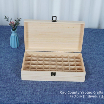 Fából készült illóolaj tároló doboz, több rekeszével, asztali kivitel, lehajtható fedél, logó nyomtatható