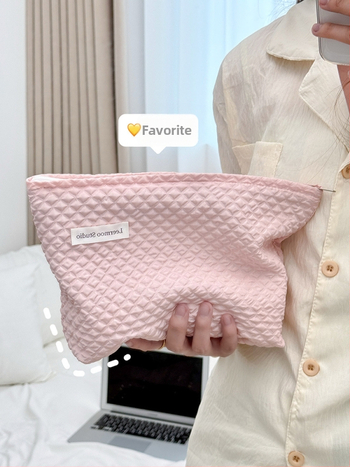 Козметична чанта за съхранение – преносима, голям капацитет; полиестерна материя с каре шарка, подплата полиестер, стил минималистичен и луксозен