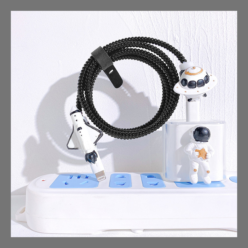 A Mu Astronaut Aizsargājošais vāciņš Apple tālruņiem