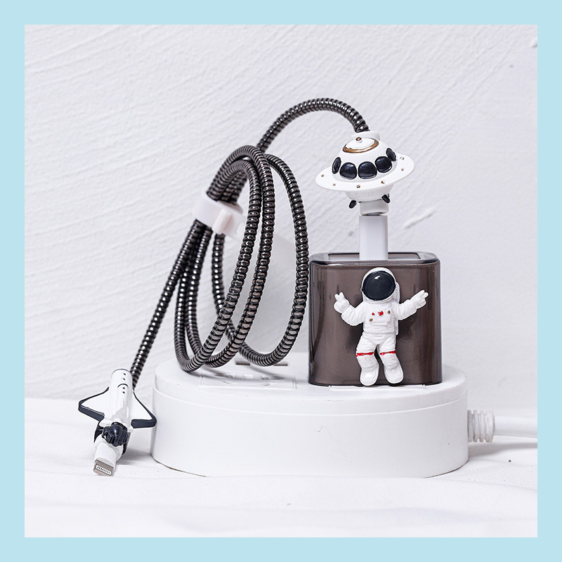 A Mu Astronaut Aizsargājošais vāciņš Apple tālruņiem