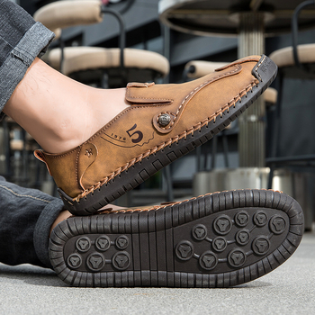 Ανδρικά δερμάτινα loafers με σόλα από καουτσούκ, επάνω μέρος από μικροϊνες, στρογγυλή μύτη, αντιολισθητικά και απορρόφηση κραδασμών, χαλαρό στυλ