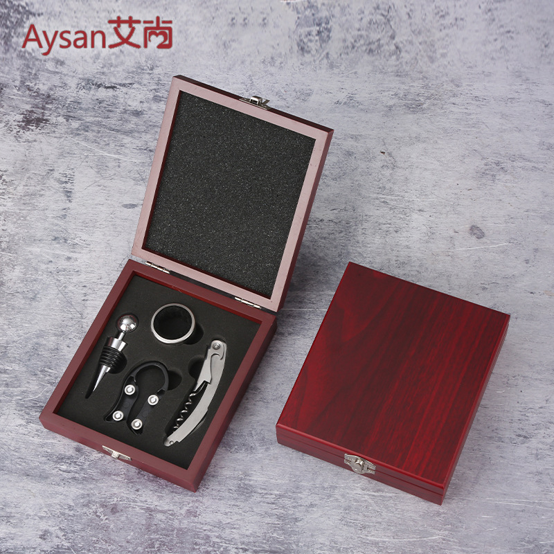 Veinikomplekt – Bambusest pudeli avaja, 4-osaline komplekt (avaja, kork, valaja, sõrm) – moodne stiil