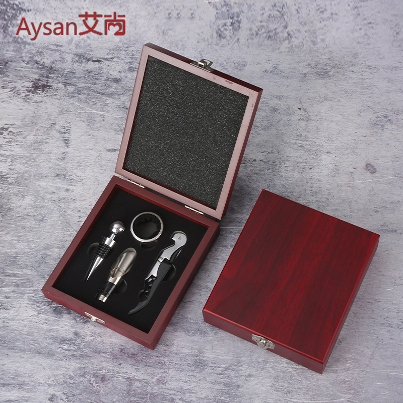 Veinikomplekt – Bambusest pudeli avaja, 4-osaline komplekt (avaja, kork, valaja, sõrm) – moodne stiil