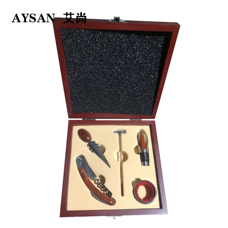 Veinikomplekt – Bambusest pudeli avaja, 4-osaline komplekt (avaja, kork, valaja, sõrm) – moodne stiil