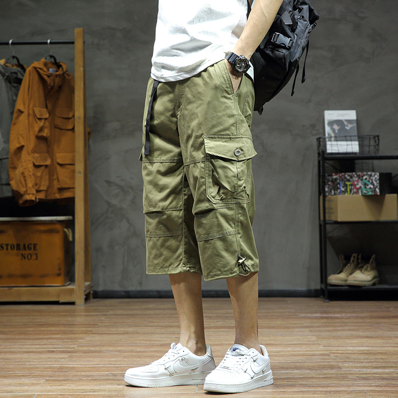 Pantaloni Capri pentru bărbați - croi drept lejer, lungime cropped, vară, stil tânăr