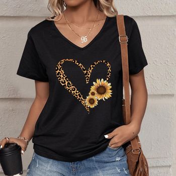 Футболка – полиестер (95%+), принт с аниме карикатура, кръгло деколте, къси ръкави