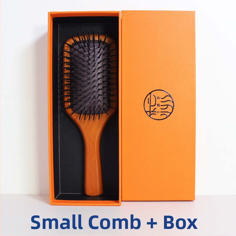 Pieptene din lemn de fag cu pernă de aer, același model ca Aifanda, în cutie cadou, gravură pentru ziua de naștere