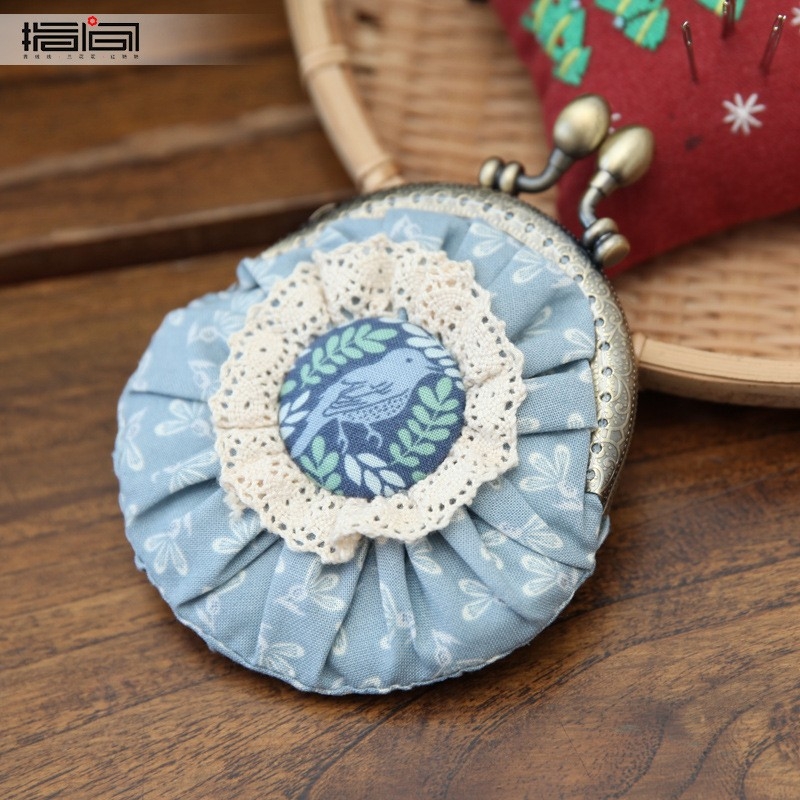 Set križnog šava: pastoralni stil, motivi cvijeće/trava/lišće na pamuk-lanom platnu