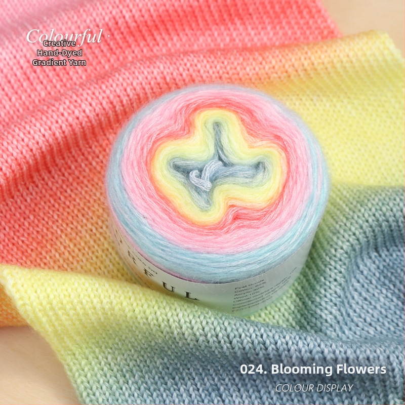 Градиентно боядисана вълнена топка за ръчно плетене – Spray-spun, средна дебелина