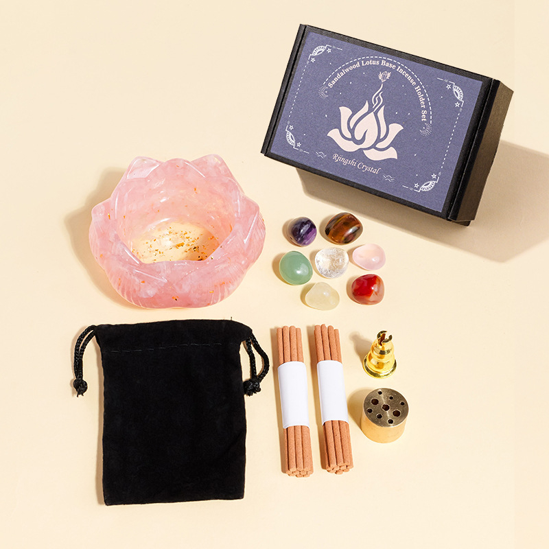 Lotusz virággal díszített füstölő tartó alap kristály kavicsos gyanta betéttel (Anyag: Kristály; Márka: Runyangshi; Kategória: Geometriai forma)