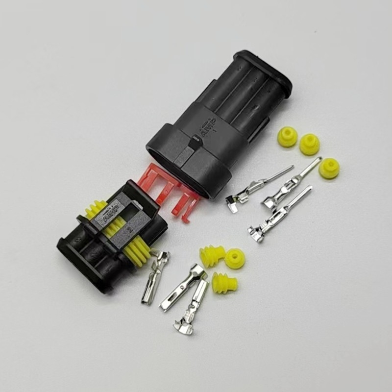 Conector auto impermeabil, seria 1.5, mufă HID și priză AMP, masculin și feminin