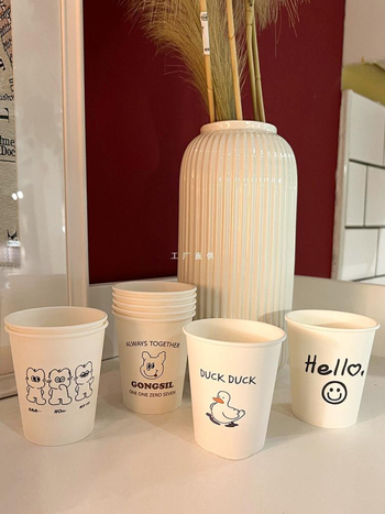 Vienkartinis dengtas popierinis puodelis, 201–300 ml, karikatūrų raštas, sojos pieno puodelis, šaltoms gėrimams