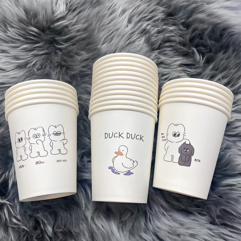 Vienkartinis dengtas popierinis puodelis, 201–300 ml, karikatūrų raštas, sojos pieno puodelis, šaltoms gėrimams