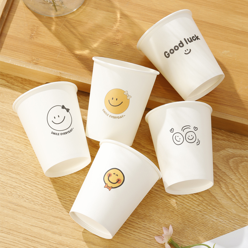 Vienkartinis dengtas popierinis puodelis, 201–300 ml, karikatūrų raštas, sojos pieno puodelis, šaltoms gėrimams