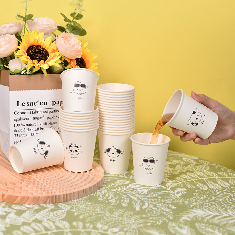 Vienkartinis dengtas popierinis puodelis, 201–300 ml, karikatūrų raštas, sojos pieno puodelis, šaltoms gėrimams