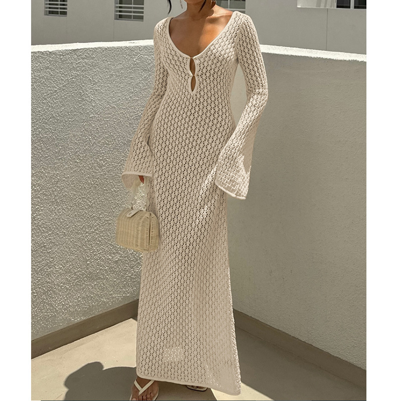 Rochie lungă cu decolteu în V, model geometric, mâneci lungi, talie medie, poliester