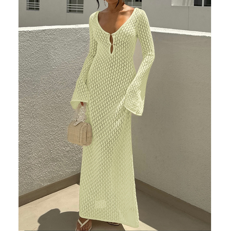 Rochie lungă cu decolteu în V, model geometric, mâneci lungi, talie medie, poliester