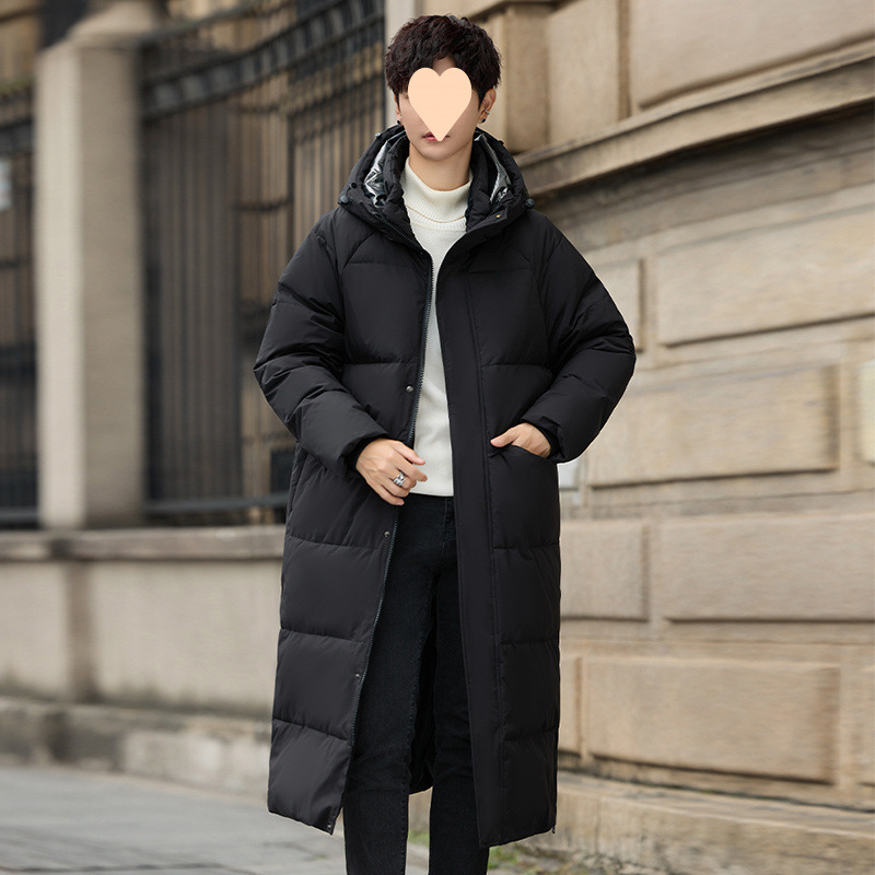 Удължено мъжко пухено яке с гъши пух, пухкавост 900, съдържание на кашмир 30–35%, полиестерна материя, подходящо за умерено студено (-5°C до 0°C)
