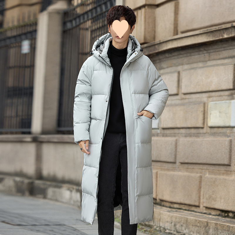 Удължено мъжко пухено яке с гъши пух, пухкавост 900, съдържание на кашмир 30–35%, полиестерна материя, подходящо за умерено студено (-5°C до 0°C)