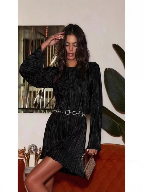 Rochie midi cu mâneci clopot, decolteu rotund, poliester