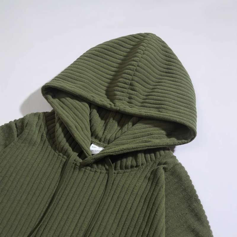Muški hoodie pulover, širok kroj, Corduroy materijal, ≥96% poliestera, trodimenzionalni džep, jesen 2024