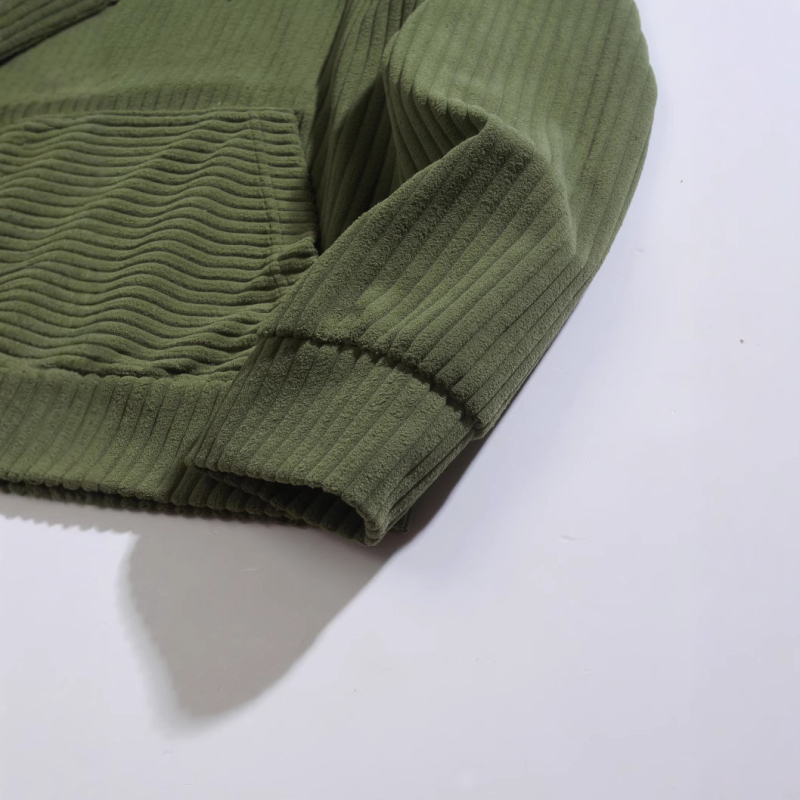 Muški hoodie pulover, širok kroj, Corduroy materijal, ≥96% poliestera, trodimenzionalni džep, jesen 2024