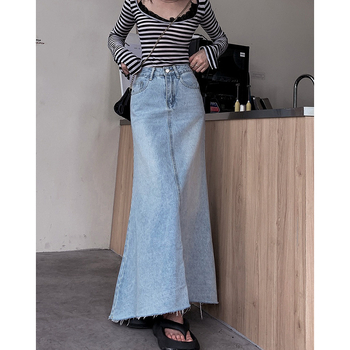 Τζιν φούστα μακριά σε γραμμή Α, μονόχρωμη, βαμβάκι 50-70%, χωρίς ελαστικότητα, καλοκαίρι 2025