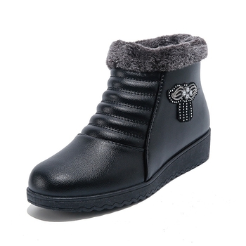 Женски памучни обувки за зима – нисък ток 1–3 см, горна част от изкуствен PU, подплата от изкуствен къс плюш, стелка от изкуствен пух, подметка PVC