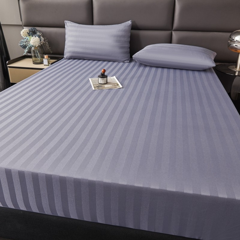 Pritvirtintas paklodė Lionsebatier — Prekės ženklas Lionsebatier, Medžiaga: cheminis pluoštas, Audinys: paprastas, Raštas Solid