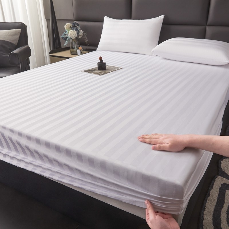 Pritvirtintas paklodė Lionsebatier — Prekės ženklas Lionsebatier, Medžiaga: cheminis pluoštas, Audinys: paprastas, Raštas Solid