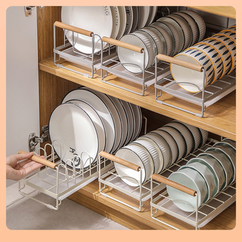 Notekšanas trauku statīvs – mūsdienīgs vienkāršs stils; materiāls: dzelzs māksla + PP; uzstādīšana bez urbšanas caurumiem; virtuves virsma traukiem; izlaiž 2023