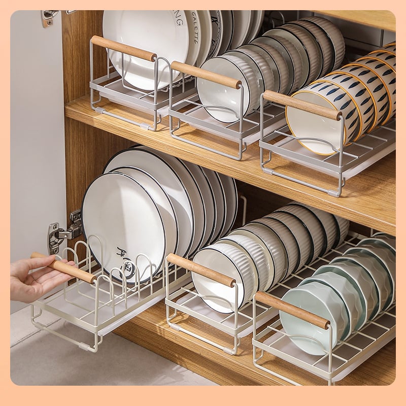 Notekšanas trauku statīvs – mūsdienīgs vienkāršs stils; materiāls: dzelzs māksla + PP; uzstādīšana bez urbšanas caurumiem; virtuves virsma traukiem; izlaiž 2023