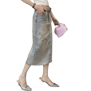 Τζιν μίντι φούστα, εφαρμοστή γραμμή, υψηλή ελαστικότητα, μίγμα τζίνι/βαμβάκι, καλοκαίρι 2024