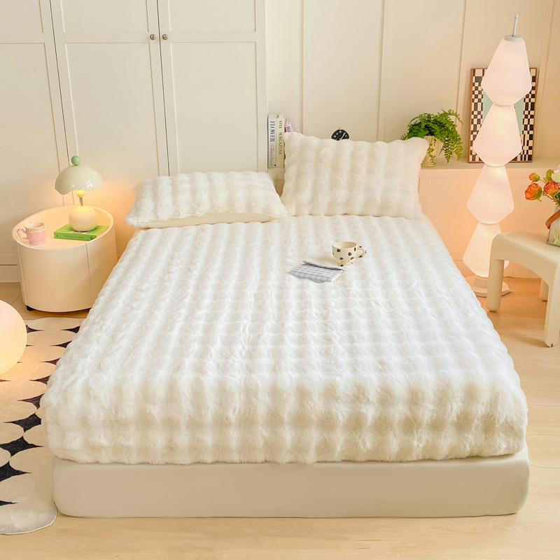 Lova užvalkalas (aktyvus spaudimas ir dažymas; mezgimo procesas: kitas; stilius: lengvas prabanga)