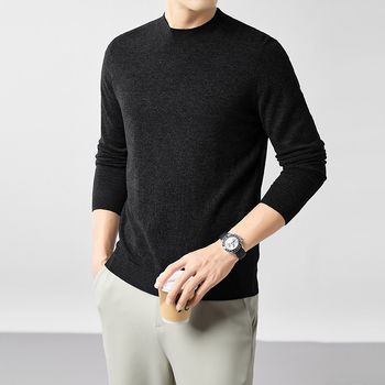 Ανδρικός πουλόβερ από 100% worsted μαλλί, στρογγυλός λαιμός, μακριά μανίκια, εφαρμοστός τύπος, μεσαίο μήκος 65-80 cm