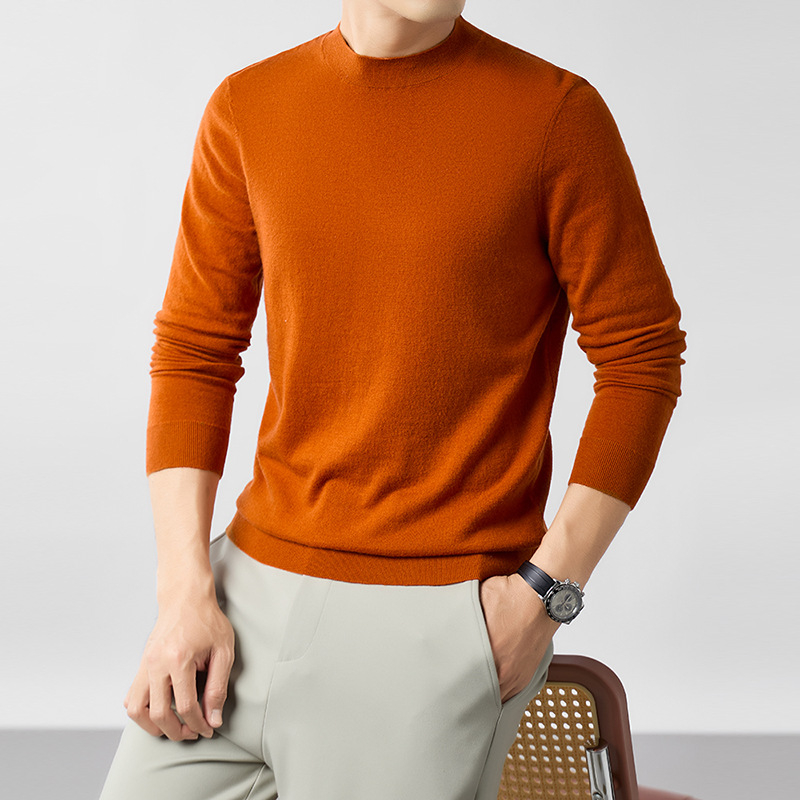 Ανδρικός πουλόβερ από 100% worsted μαλλί, στρογγυλός λαιμός, μακριά μανίκια, εφαρμοστός τύπος, μεσαίο μήκος 65-80 cm