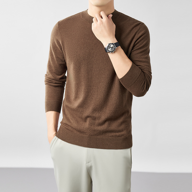 Ανδρικός πουλόβερ από 100% worsted μαλλί, στρογγυλός λαιμός, μακριά μανίκια, εφαρμοστός τύπος, μεσαίο μήκος 65-80 cm